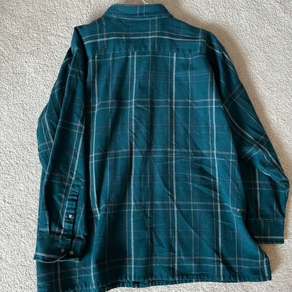 Flannel - Picture 4 of 4
